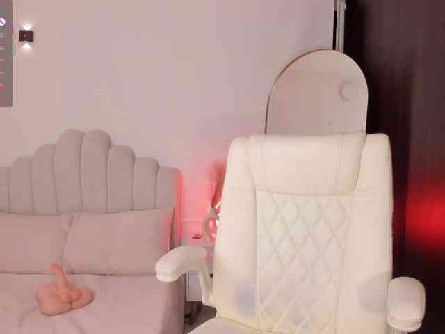 AmberLewis webcam