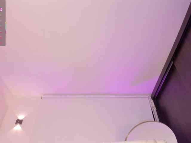 AmberLewis webcam