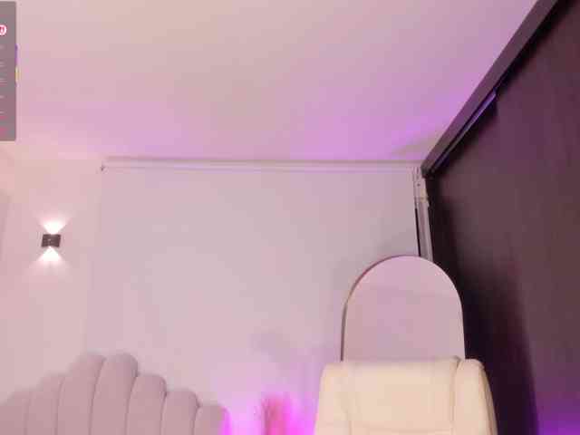 AmberLewis webcam