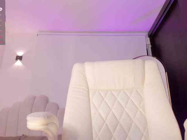 AmberLewis webcam