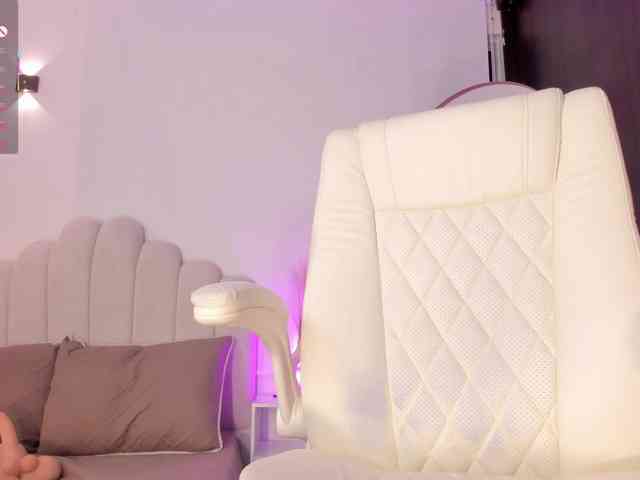 AmberLewis webcam