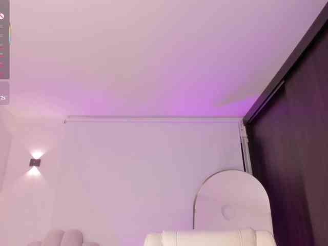 AmberLewis webcam