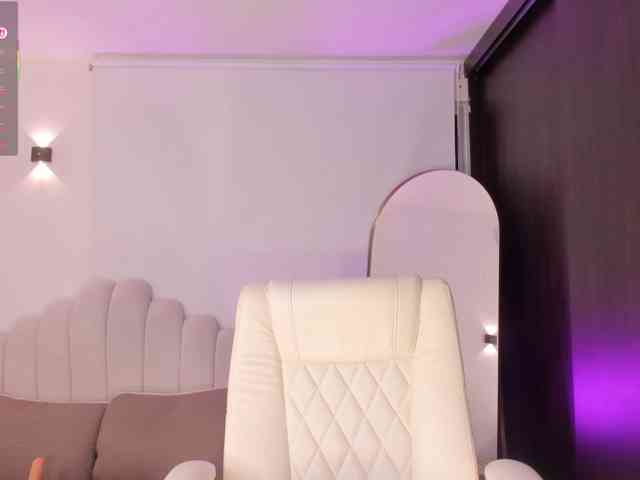 AmberLewis webcam