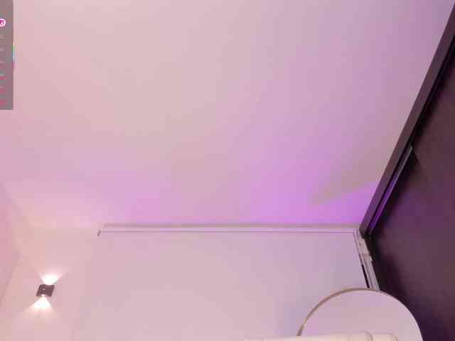 AmberLewis webcam