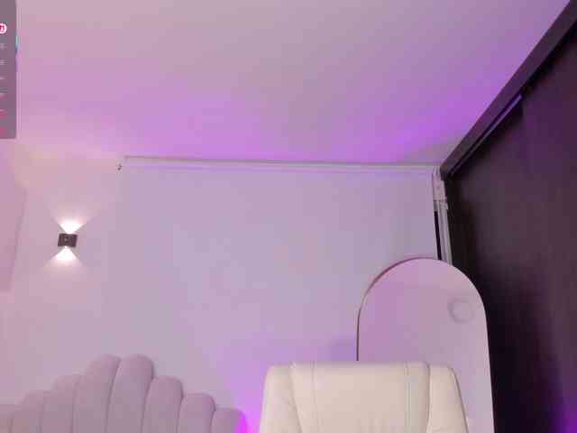AmberLewis webcam