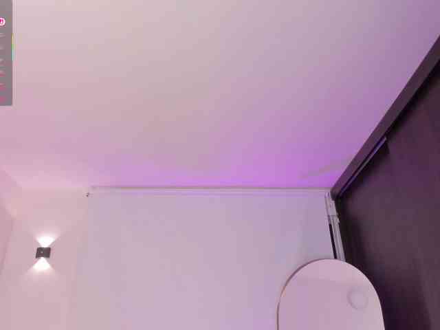 AmberLewis webcam