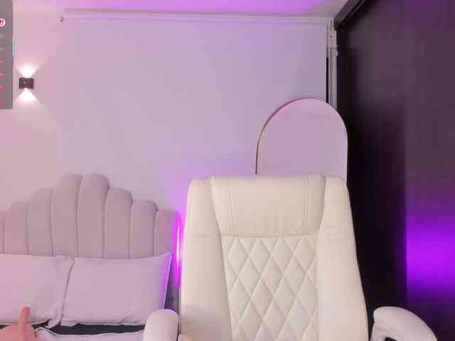 AmberLewis webcam