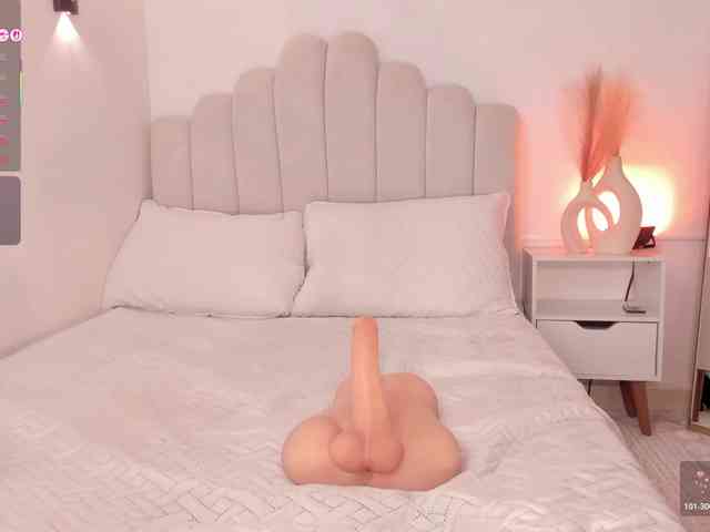 AmberLewis webcam