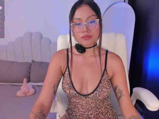 AmberLewis webcam