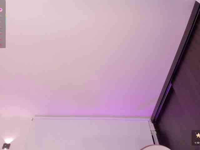 AmberLewis webcam