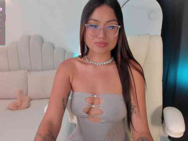 AmberLewis webcam