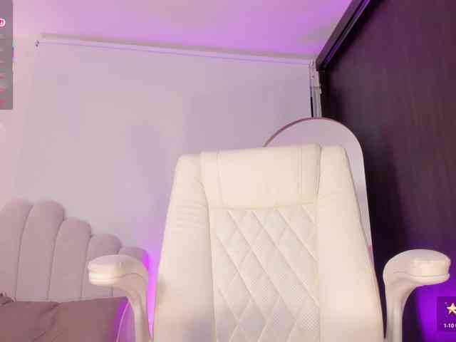 AmberLewis webcam