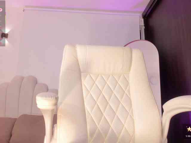 AmberLewis webcam