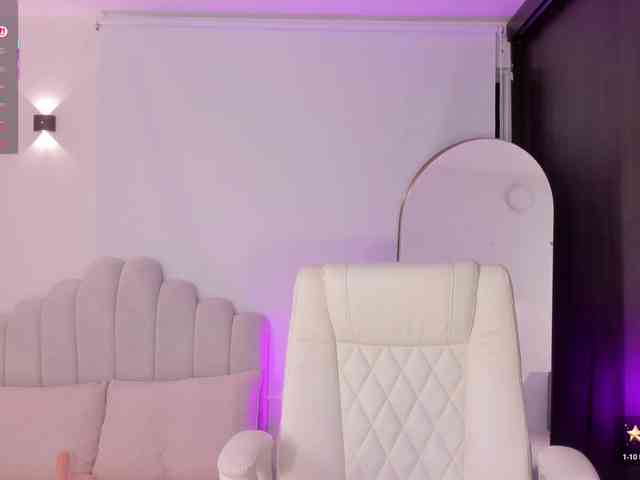 AmberLewis webcam