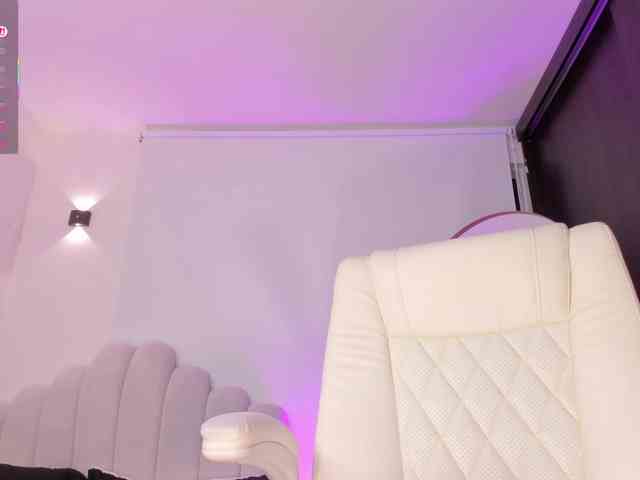 AmberLewis webcam