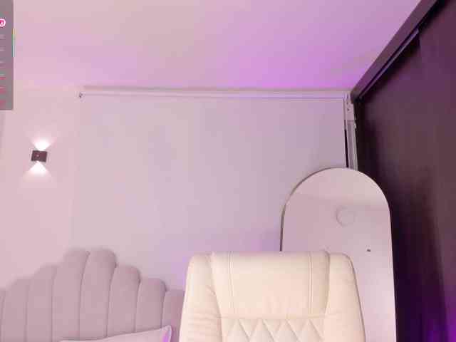 AmberLewis webcam