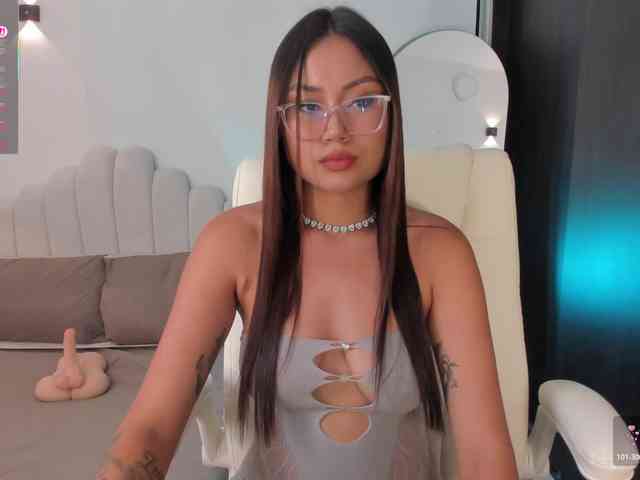 AmberLewis webcam