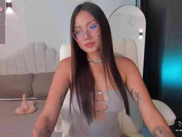 AmberLewis webcam