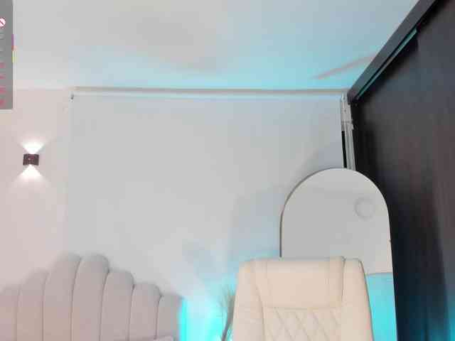 AmberLewis webcam