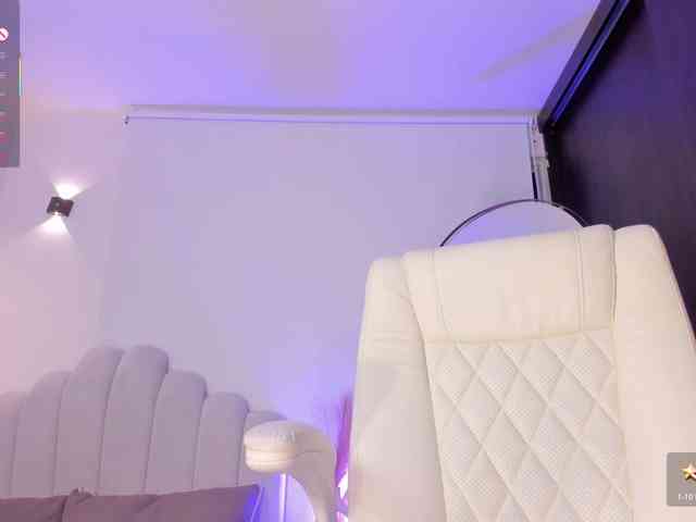 AmberLewis webcam