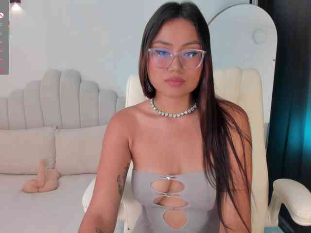 AmberLewis webcam