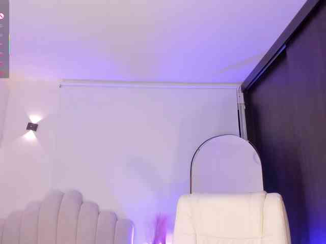 AmberLewis webcam