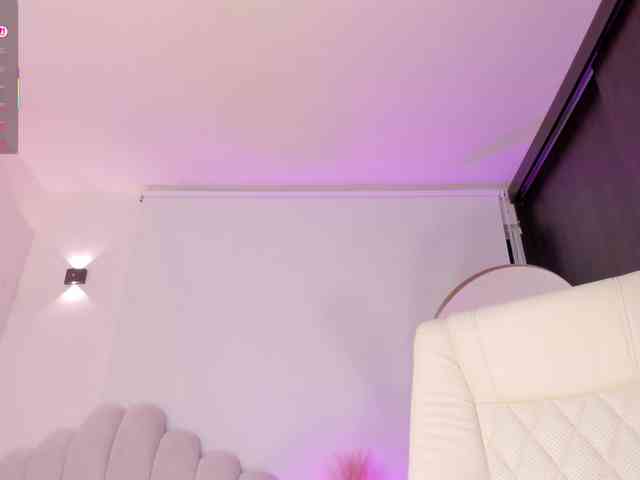 AmberLewis webcam