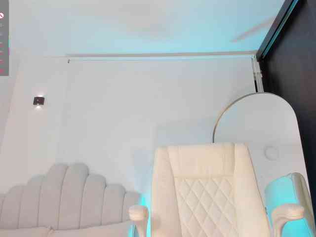 AmberLewis webcam
