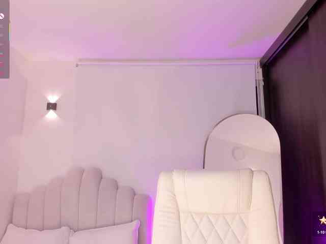 AmberLewis webcam