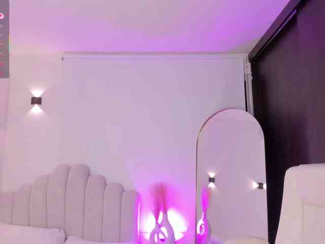 AmberLewis webcam