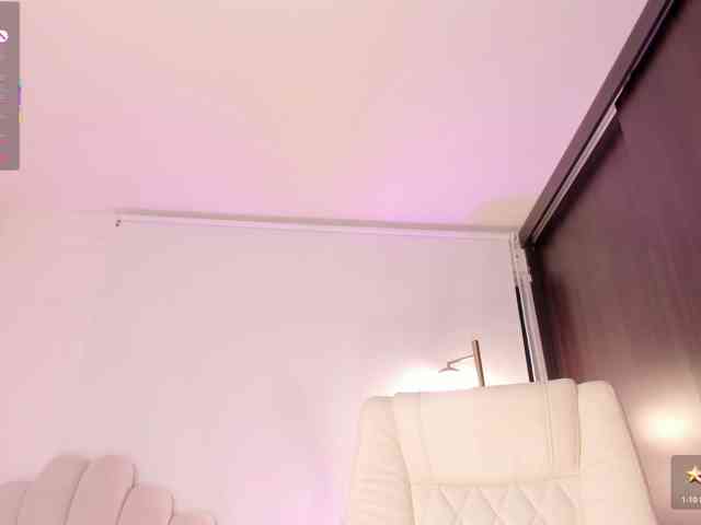 AmberLewis webcam