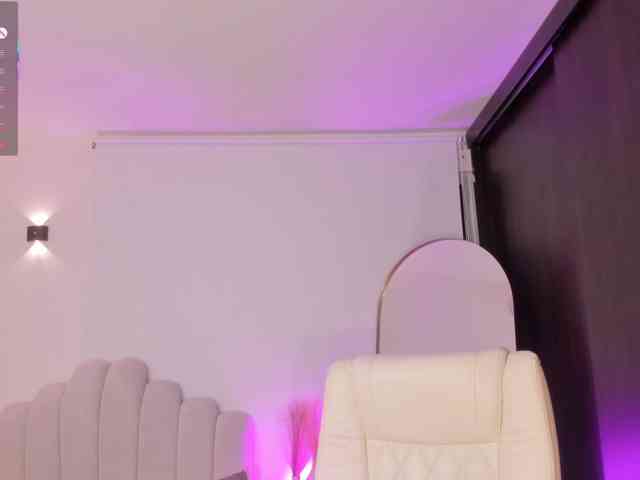 AmberLewis webcam
