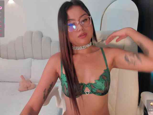 AmberLewis webcam