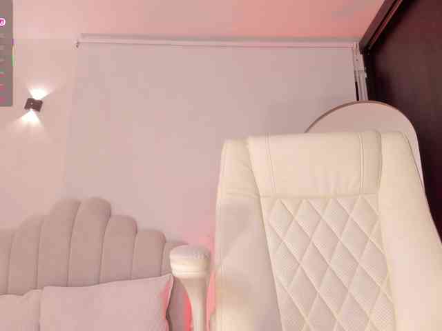 AmberLewis webcam