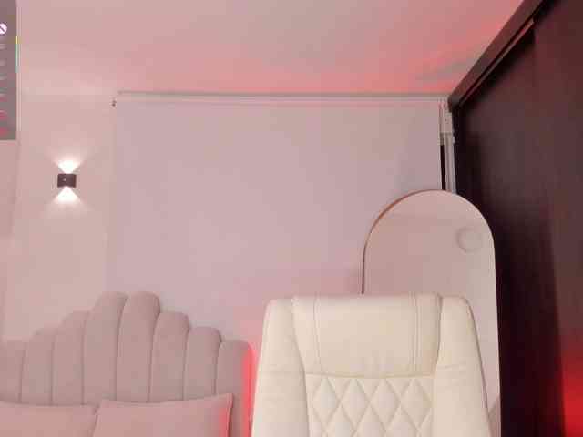 AmberLewis webcam