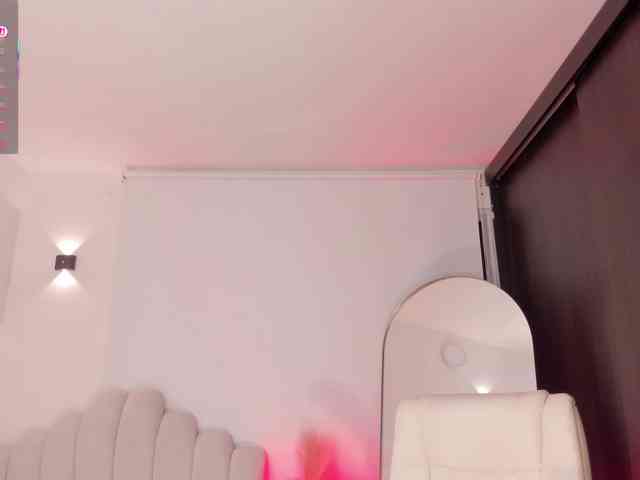 AmberLewis webcam