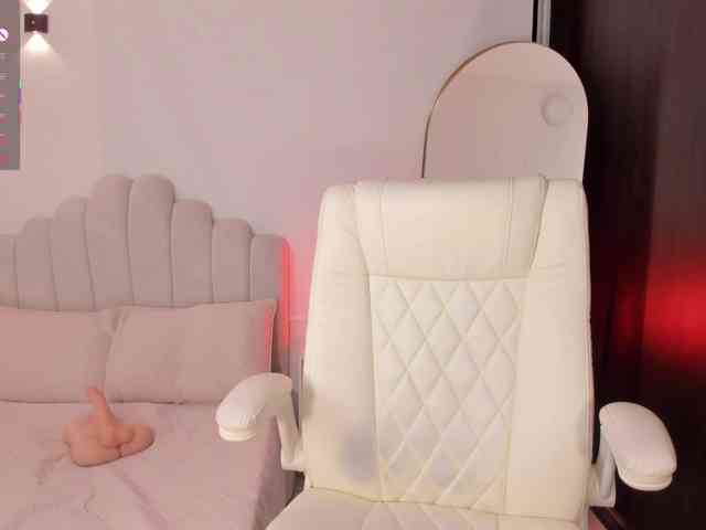 AmberLewis webcam