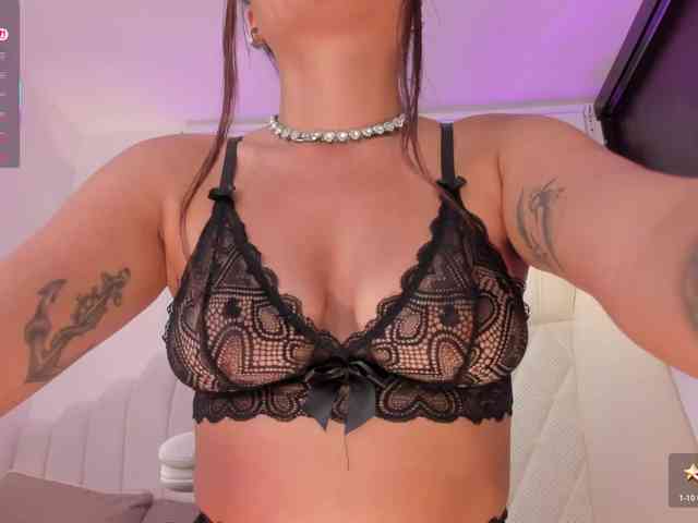AmberLewis webcam