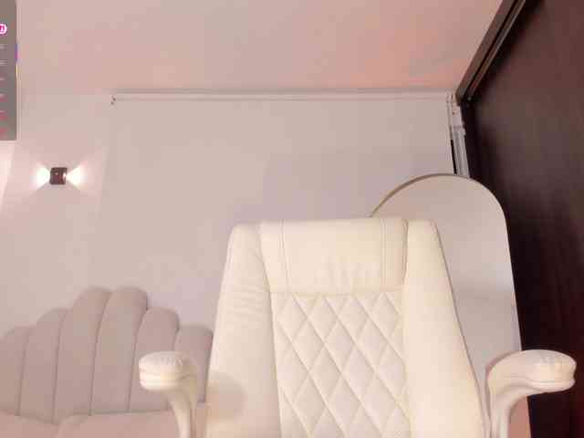AmberLewis webcam