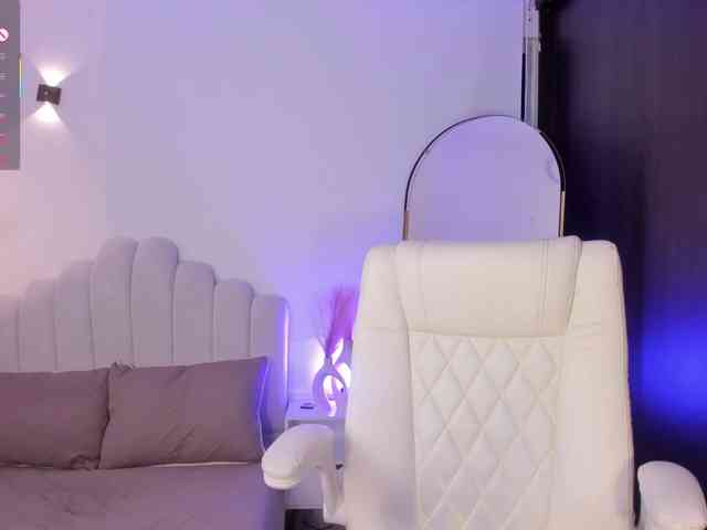 AmberLewis webcam