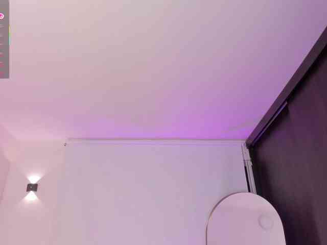 AmberLewis webcam