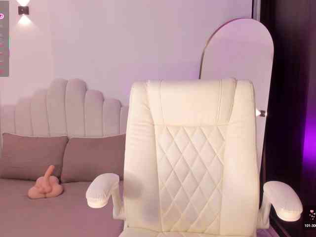 AmberLewis webcam
