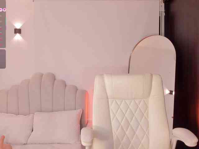 AmberLewis webcam