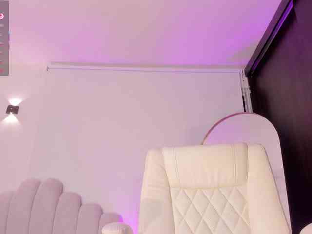 AmberLewis webcam