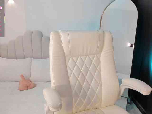 AmberLewis webcam