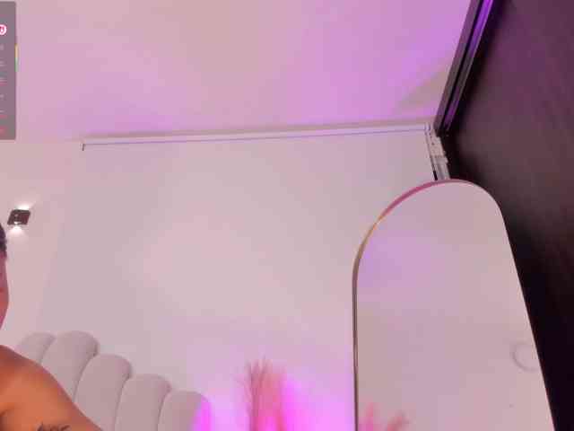 AmberLewis webcam