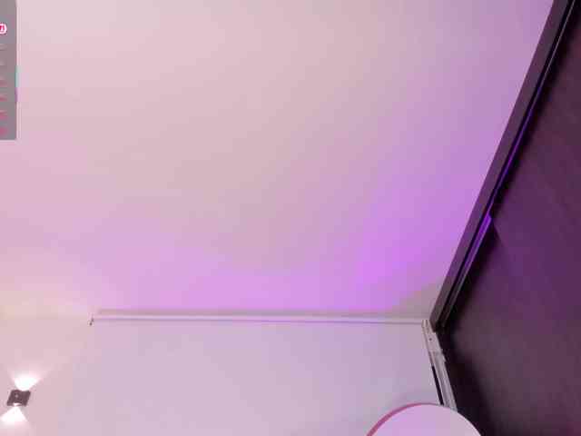 AmberLewis webcam