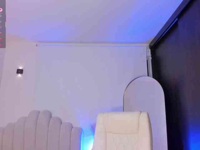 AmberLewis webcam