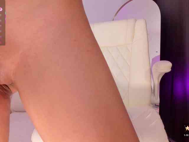 AmberLewis webcam