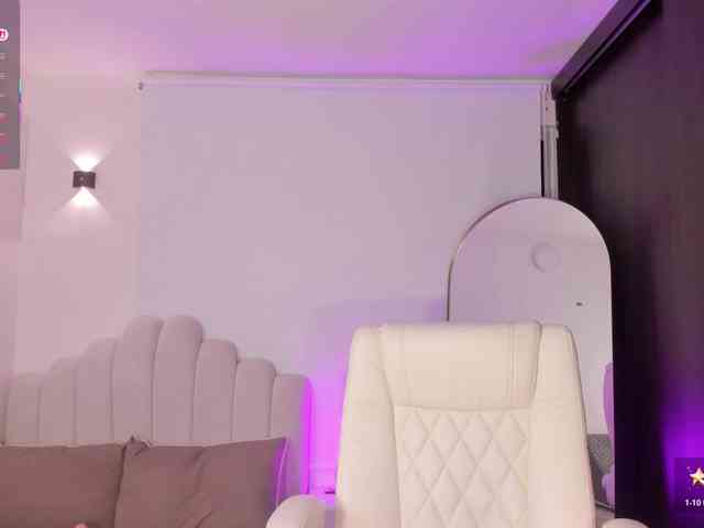 AmberLewis webcam